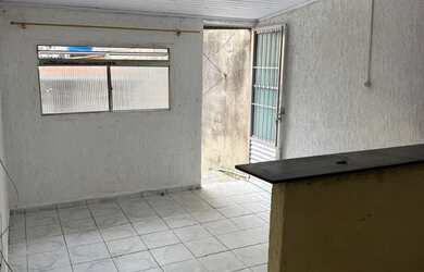 Imagem: A casa possui 2 Dormitórios, 1 Banheiro, 42m² de Área e