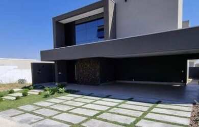 Imagem: A casa em condomínio possui 3 Dormitórios, 4 Banheiros, 4