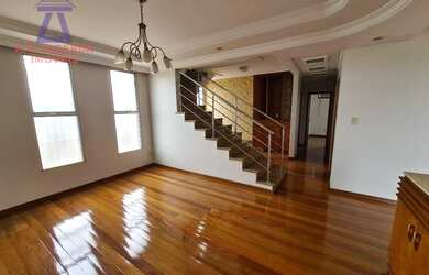 Imagem: O apartamento na cobertura possui 4 Dormitórios, 2 Banheiros