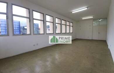 Imagem: O depósito possui 32m² de Área, Imóvel novo e está localizado