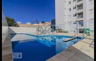 Imagem: O apartamento possui 3 Dormitórios, 1 Banheiro, 1 Vaga na garagem