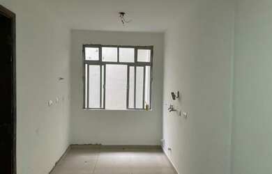 Imagem 14: Casa/Sobrado com 12 salas e 6 banheiros Entre Vila Izabel, Água Verde...