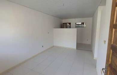 Imagem: A casa em condomínio possui 2 Dormitórios, 2 Banheiros, 1