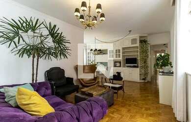 Imagem: O apartamento possui 3 Dormitórios, 2 Banheiros, 1 Vaga na