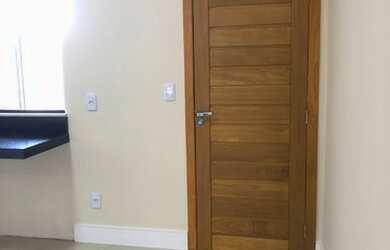 Imagem: A casa possui 4 Dormitórios, 4 Banheiros, 2 Vagas na garagem