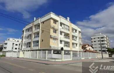 Imagem: O apartamento possui 2 Dormitórios, 1 Banheiro, 2 Vagas na