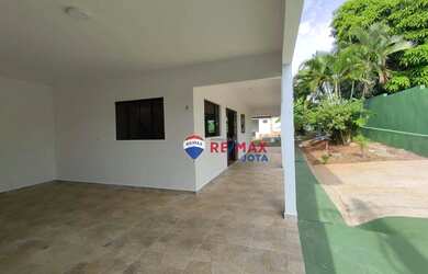 Imagem: A casa em condomínio possui 3 Dormitórios, 4 Banheiros, 3