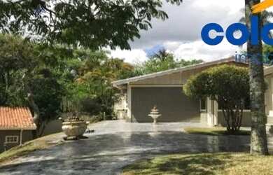 Imagem: A casa em condomínio possui 2 Dormitórios, 3 Banheiros, 5