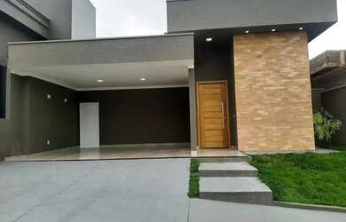 Imagem: A casa em condomínio possui 3 Dormitórios, 5 Banheiros, 4