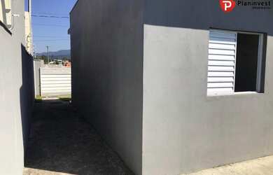 Imagem 8: LINDA CASA A VENDA NO BAIRRO GOLFINHO EM CARAGUATATUBA-SP