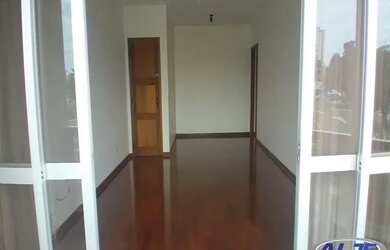 Imagem: O apartamento possui 3 Dormitórios, 3 Banheiros, 2 Vagas na