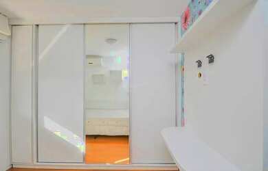 Imagem 13: PORTO ALEGRE - Casa de Condomínio - Tristeza