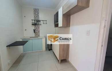 Imagem: O apartamento possui 1 Dormitório, 1 Banheiro, 1 Vaga na garagem