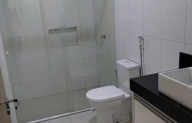 Imagem 8: Imóvel para aluguel possui 75 metros quadrados com 2 quartos em Jardim...