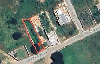 Imagem: O terreno possui 600m² de Área e está localizado em Jucú