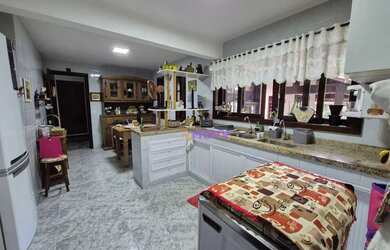 Imagem 16: Casa com 4 dormitórios à venda, 304 m² por R$ 1.600.000,00 - Piratininga...