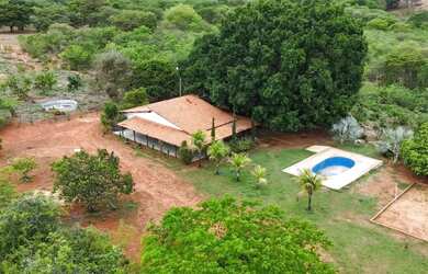 Imagem: A fazenda possui 580000m² de Área e está localizado em Área