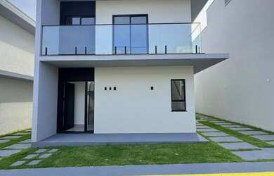 Imagem: A casa em condomínio possui 3 Dormitórios, 2 Banheiros, 1