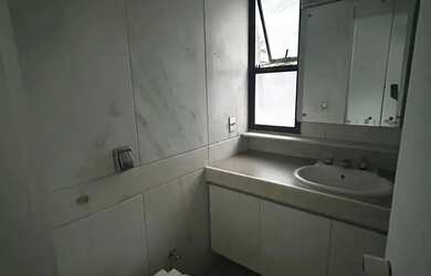 Imagem 15: Apartamento beira MAR, 234m² com planejados, 4 quartos sendo 3 suítes