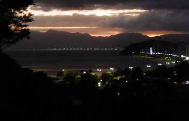 Imagem 2: Tenha seu Próprio Condomínio com Vista ao Mar na Martin de Sá - Caraguatatuba...