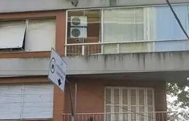 Imagem: O apartamento possui 3 Dormitórios, 2 Banheiros e 135m² de