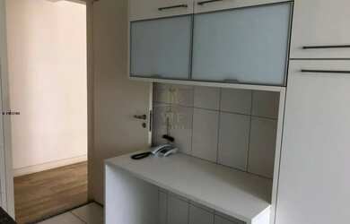 Imagem: O apartamento possui 3 Dormitórios, 2 Banheiros, 2 Vagas na