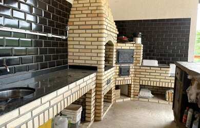 Imagem: O terreno possui 1.000m² de Área e está localizado em Centro