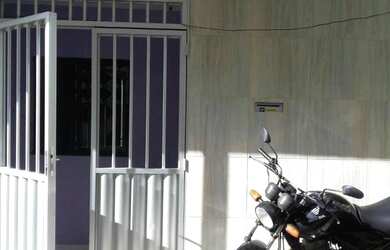 Imagem: A casa possui 1 Dormitório, 50m² de Área e está localizado