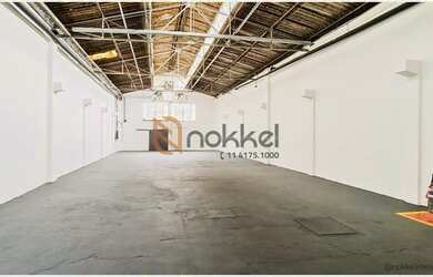 Imagem: O depósito possui 437m² de Área e está localizado em Chácara