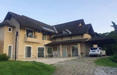 Imagem: Casa de 05 suítes para aluguel no condomínio Casa da Lua