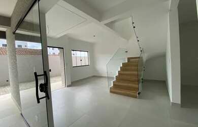 Imagem 2: Sobrado Alto Padrão Albatroz SB108