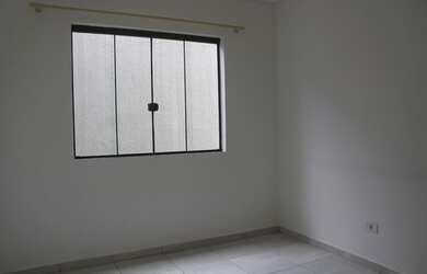 Imagem: O apartamento à venda possui 2 Dormitórios, 1 Banheiro, 1