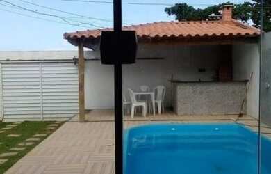 Imagem: A casa possui 3 Dormitórios, 2 Vagas na garagem e está localizado