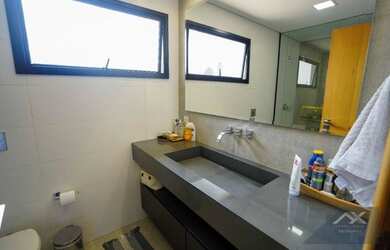 Imagem 13: Casa Villaggio I. 218m² de Área, 4 Vagas na garageme3 Dormitórios