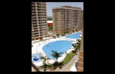 Imagem: O apartamento possui 1 Dormitório, 1 Banheiro, 1 Vaga na garagem