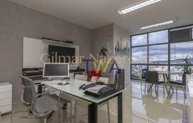 Imagem: O depósito possui 1 Vaga na garagem, 27m² de Área e está