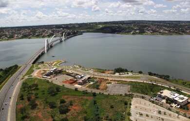 Imagem 1: TERRENO COMERCIAL BEIRA LAGO
