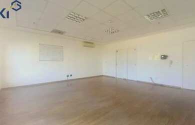 Imagem: O depósito possui 1 Vaga na garagem, 56m² de Área e está