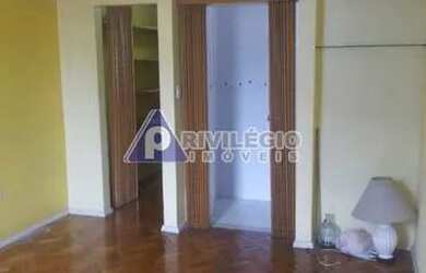 Imagem: A kitnet possui 1 Banheiro, 31m² de Área e está localizado