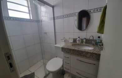 Imagem: O apartamento possui 2 Dormitórios, 2 Banheiros, 1 Vaga na