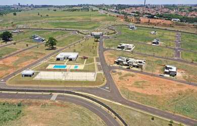 Imagem: O terreno possui 275m² de Área e está localizado em Jardim