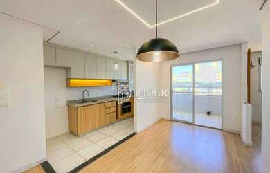 Imagem: O apartamento possui 2 Dormitórios, 2 Banheiros, 1 Vaga na