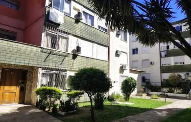 Imagem 2: Apartamento de 2 dormitórios, living, cozinha, área de serviço e banheiro...