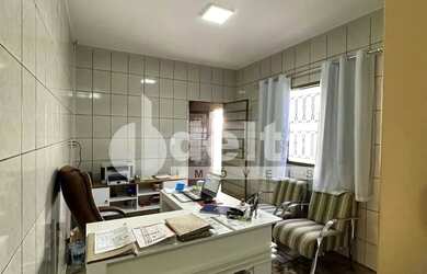 Imagem 12: Casa residencial disponível para locação e venda no bairro Tibery em Uberlândia-MG