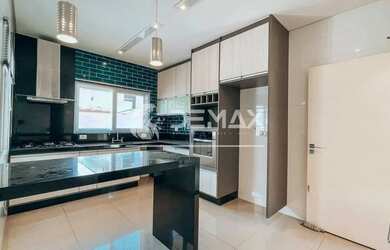 Imagem 11: Alugo ou vendo sobrado 4 suítes Urbanova Altos da Serra VI