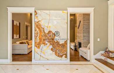 Imagem 15: Mansão de Luxo no Parque dos Manacás: 7 Suítes, Piscina Semiolímpica e Lago Privativo!