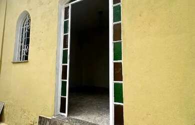 Imagem: A casa possui 1 Dormitório, 1 Banheiro e 38m² de Área e está