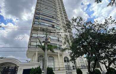 Imagem: O apartamento possui 4 Dormitórios, 4 Banheiros, 5 Vagas na