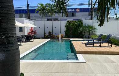 Imagem: A casa em condomínio possui 5 Dormitórios, 5 Banheiros, 4