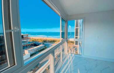 Imagem: O apartamento possui 3 Dormitórios, 4 Banheiros, 2 Vagas na